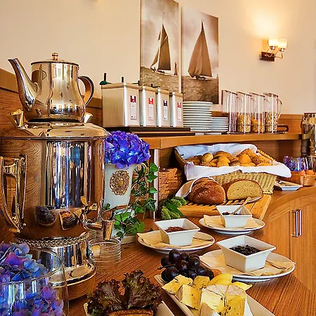 Strandhafer Apartahotel 3*