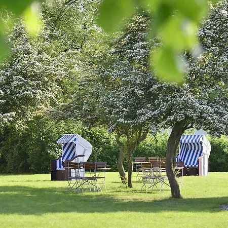 Hotel apartamentowy Strandhafer